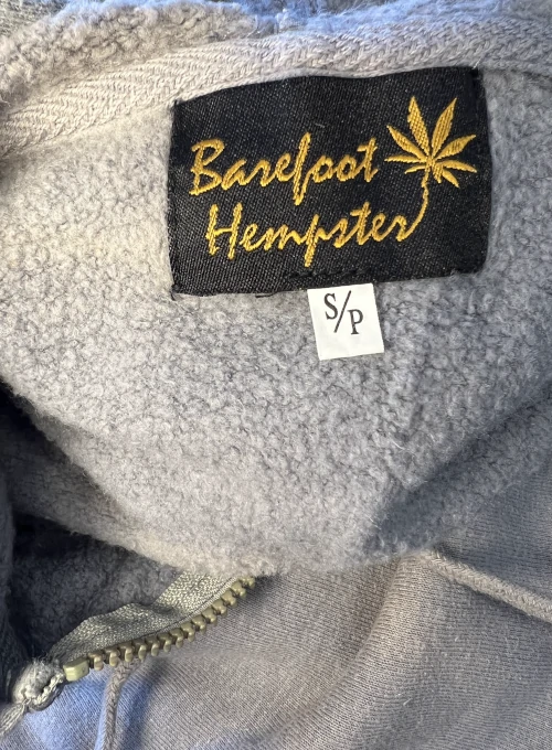 Barefoot Hempster label Canada